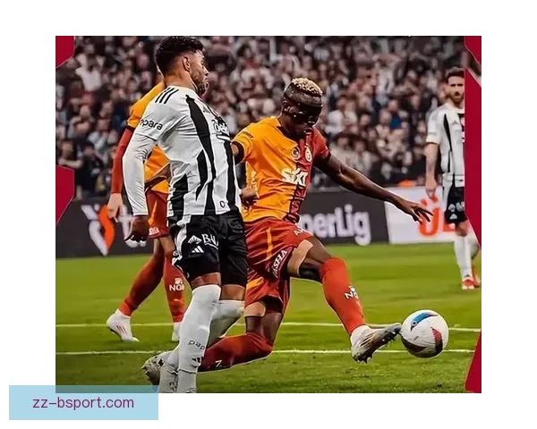 加拉塔萨雷对费内巴切土超超级杯因抗议开场一分钟被迫腰斩引热议