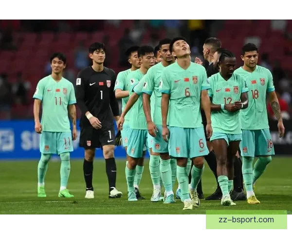 艾克森落选国足世预赛18强赛大名单引发热议球迷质疑教练组决策