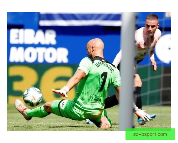 西甲联赛加大对恶意欠薪俱乐部处罚力度引关注